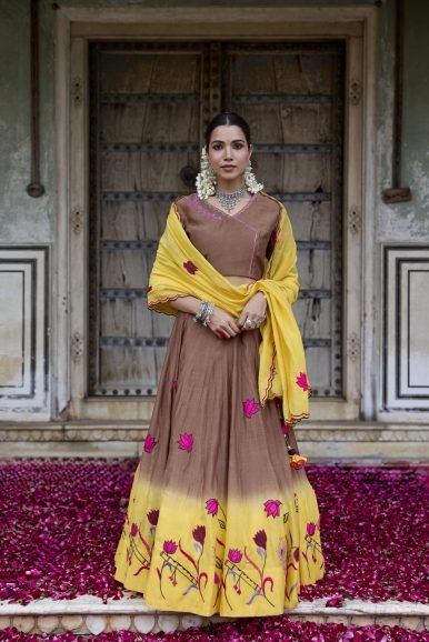 Peetambari Lehenga Set