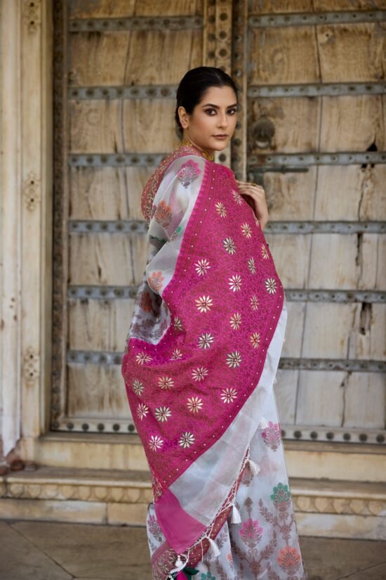 Banarasi Buta Saree