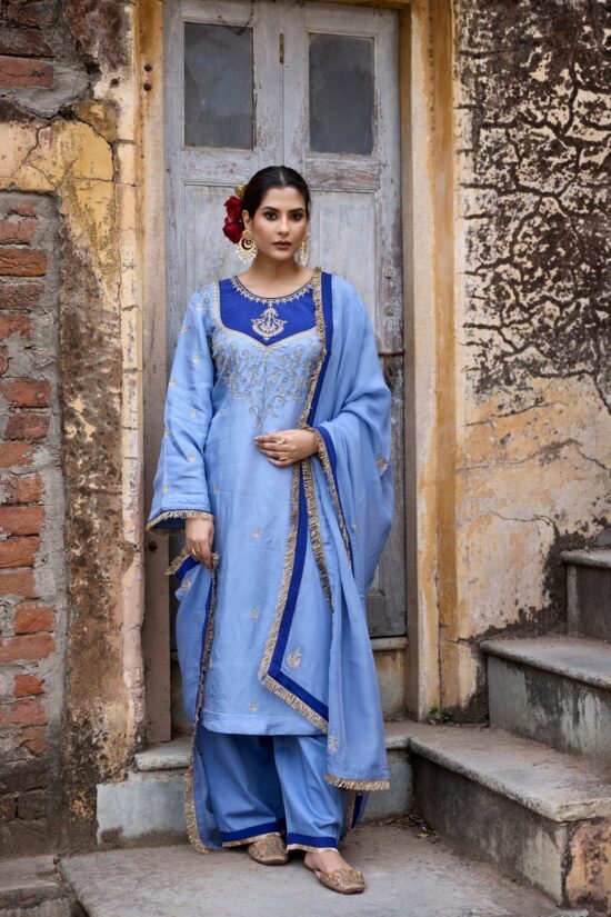 Nargis Kurta Set