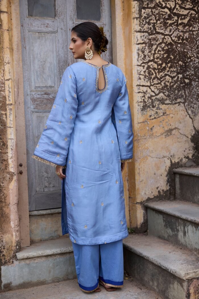 Nargis Kurta Set