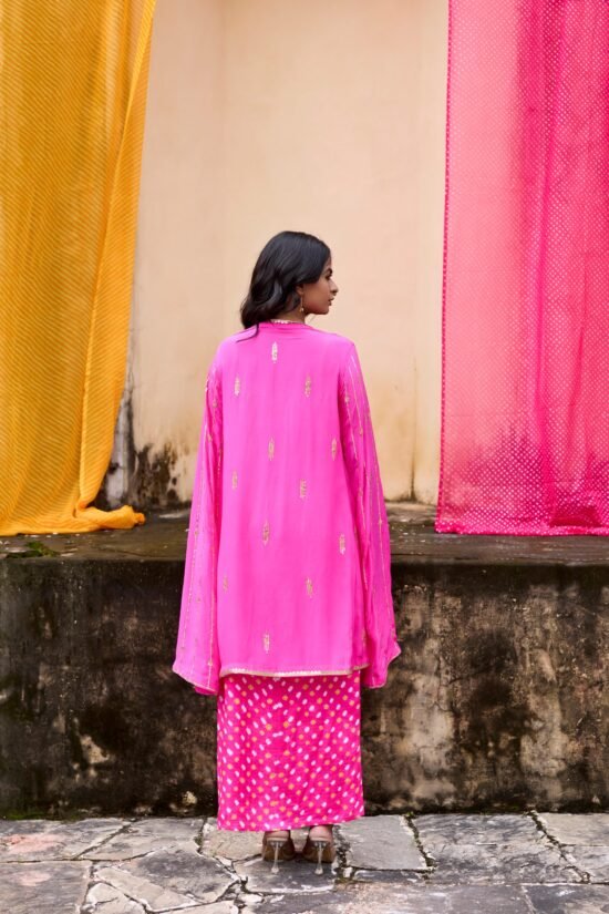 Chatak Pink Cape Set