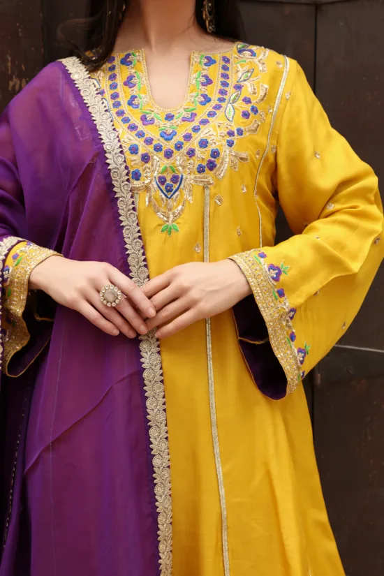 Genda Phool Kurta Set