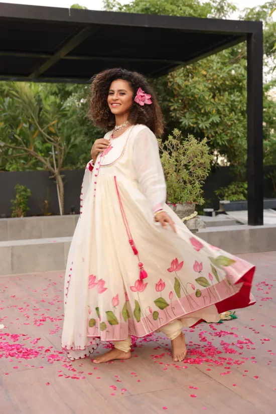 Kunj Karvi Anarkali Set