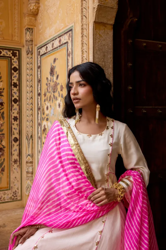 Off-White Chanderi Kali Kurta Set with Pink Leheriya Georgette salwar
